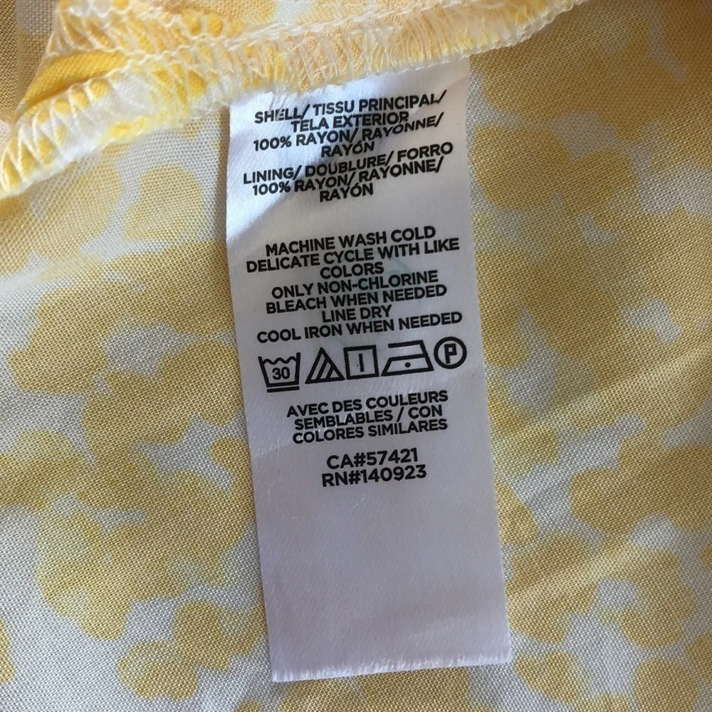 Ann Taylor Factory Petite 12P 100% Rayon Yellow Watercolour Halter Dress - Picture 5 of 13